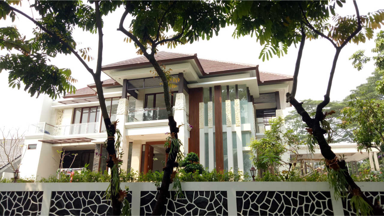 Progress Pembangunan Rumah Style Villa Bali Tropis Ibu Dewi di Jakarta Selatan 2
